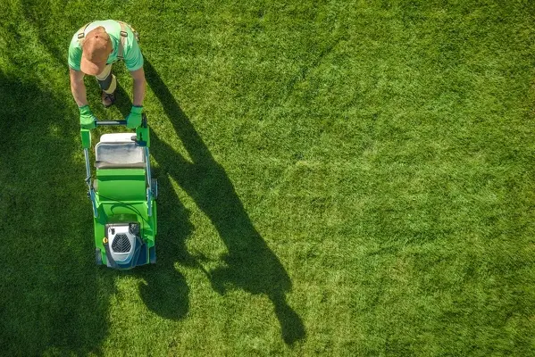 How to Mow a Lawn in Centennial, CO